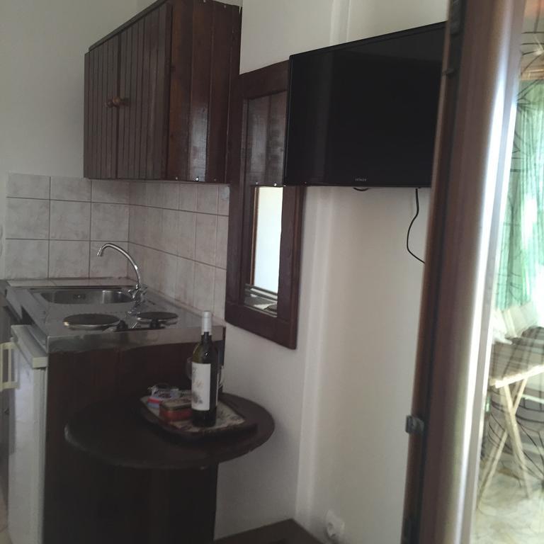 Vervekis Apartments Фискардон Экстерьер фото